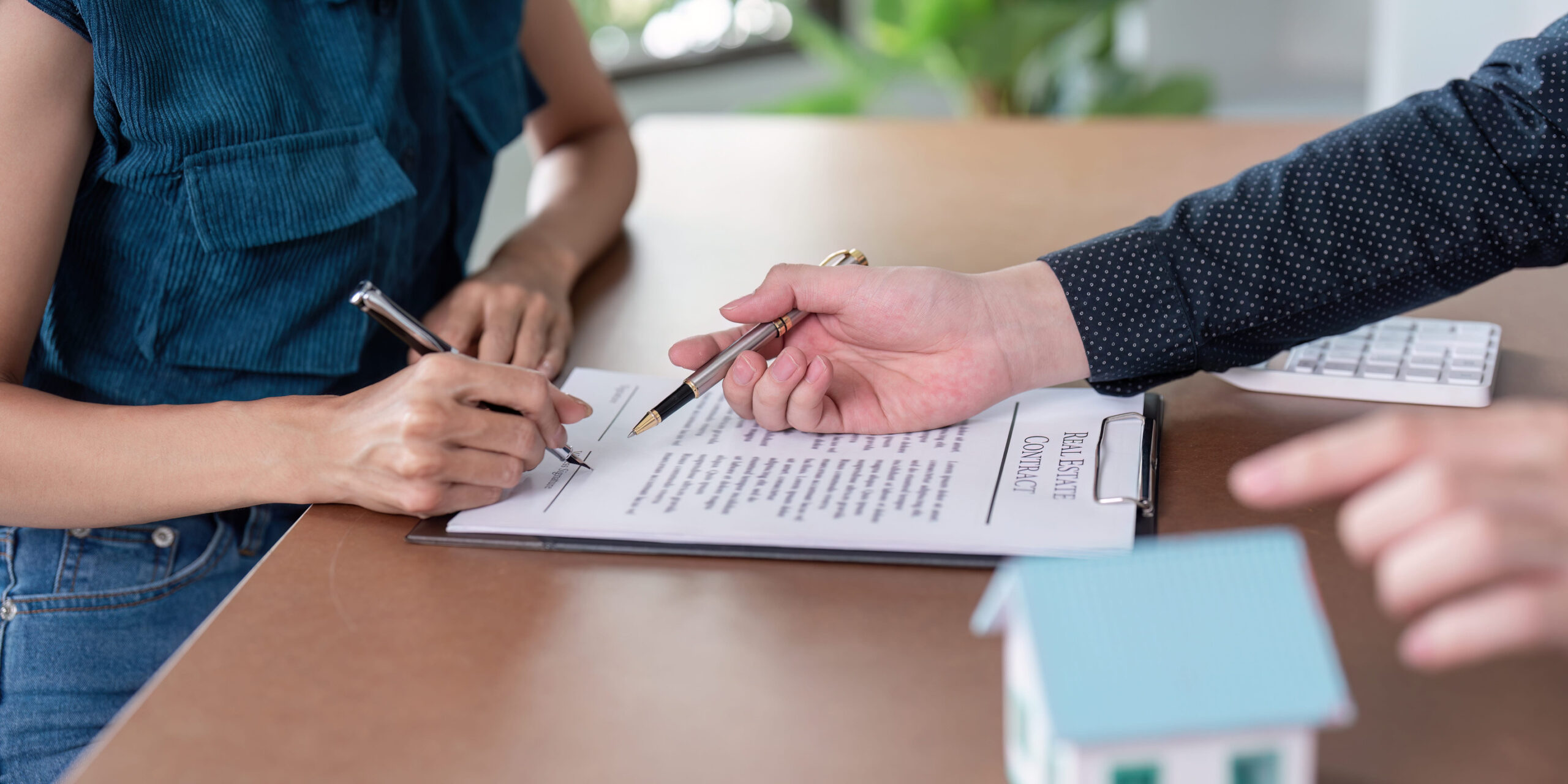 Exciting Countdown to Closing Day:  Who Pays the Closing Costs?